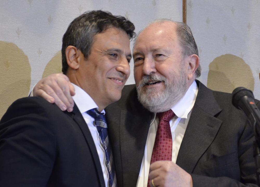 JULIO GONZALEZ EN FUNCION