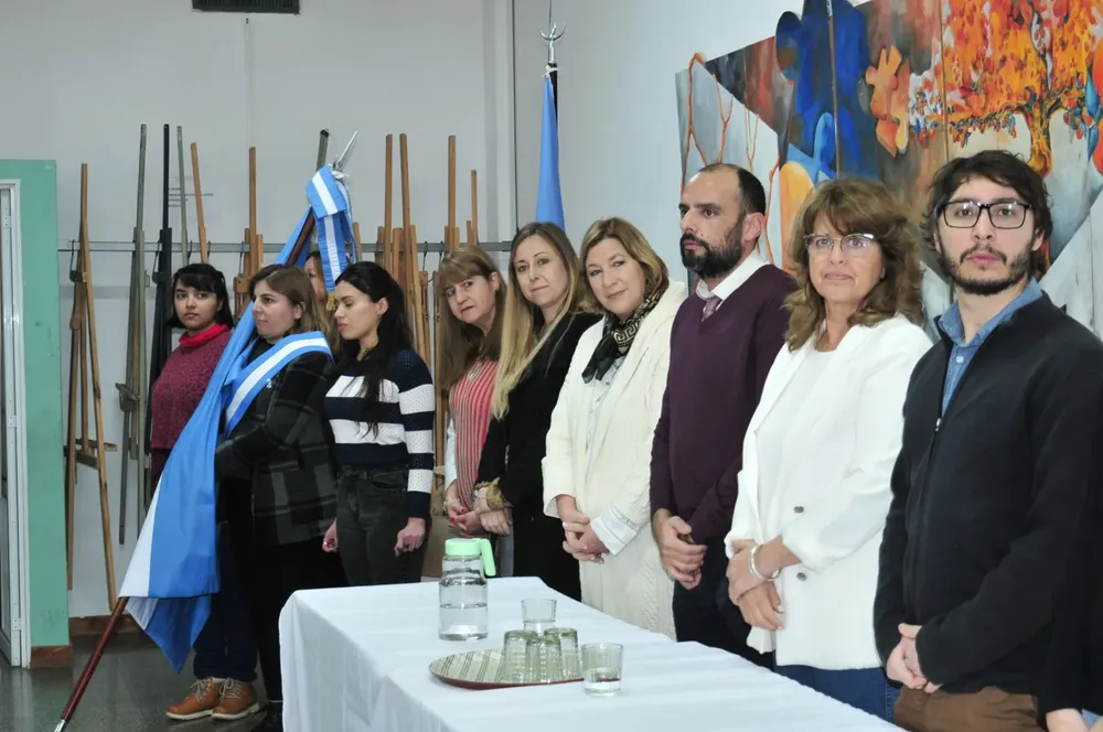 344352_c129e4da-6f50-402e-b703-a17364485905