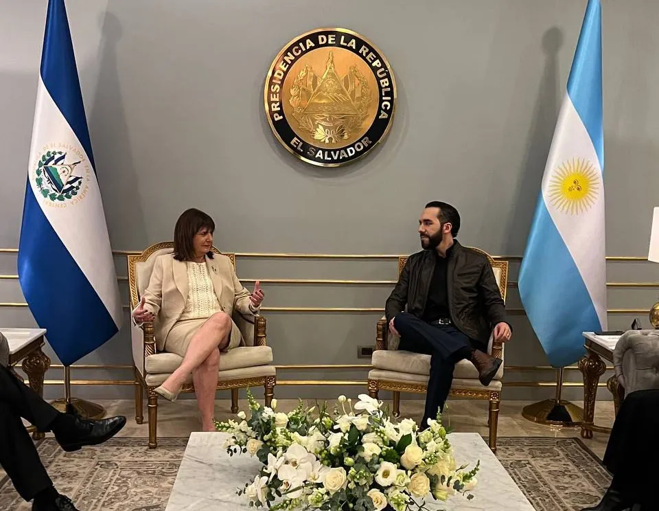 BULLRICH BUKELE