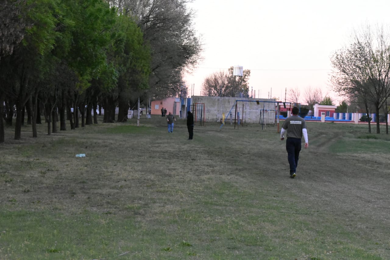 multimedia.normal.9da8505401d087ad.67756172736567757272725f6e6f726d616c2e6a7067