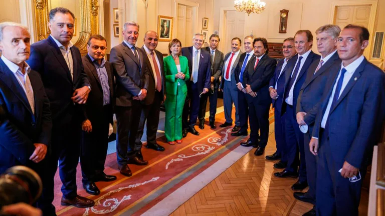 Alberto con Gobernadores