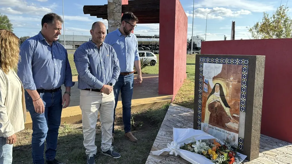 quetrequen 120 años 1 (FILEminimizer)