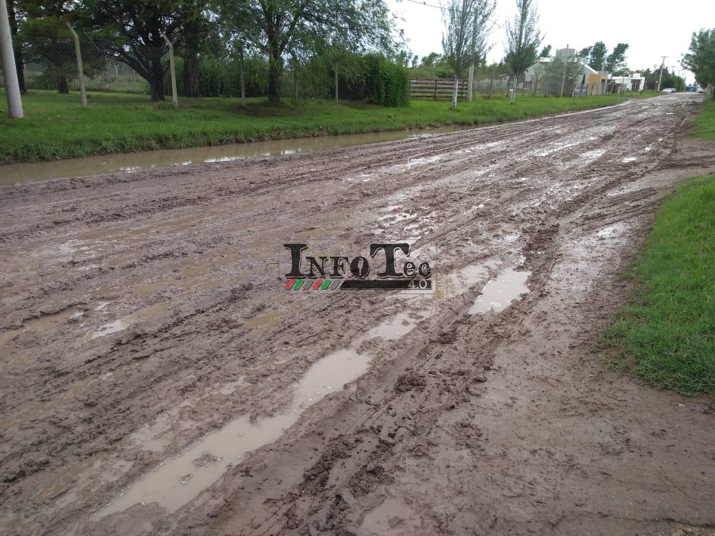 CALLE CON BARRO ALCARAZ