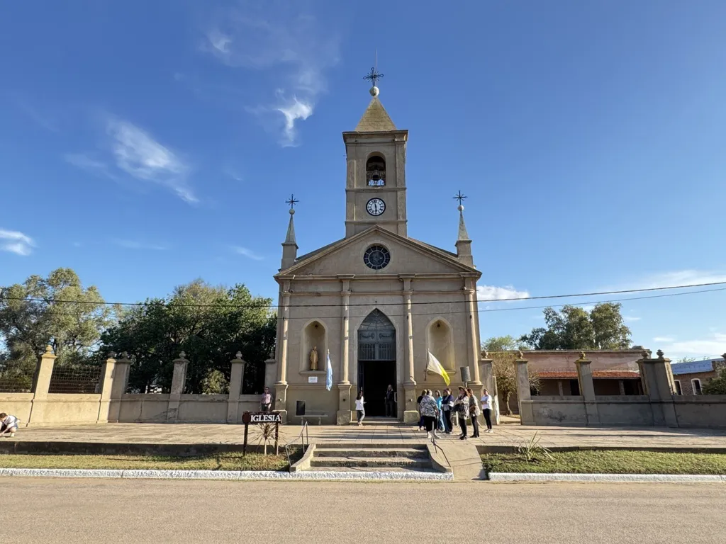 iglesia quetrequen FILE