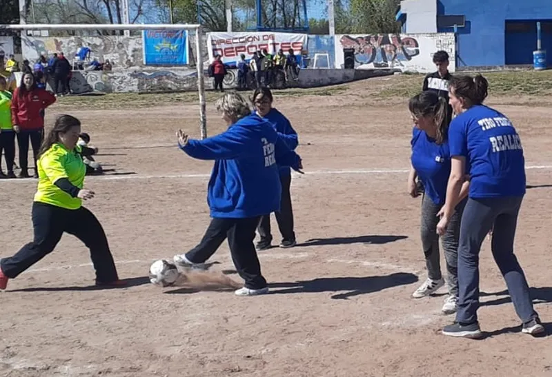 0ee6c81b-d22c-4902-b34f-2d22e60b9a83