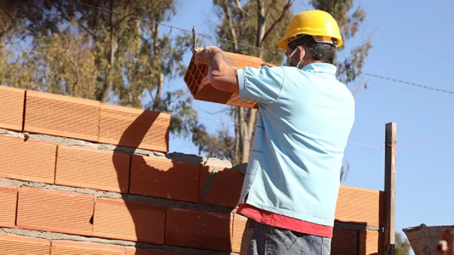CONSTRUCCIÓN