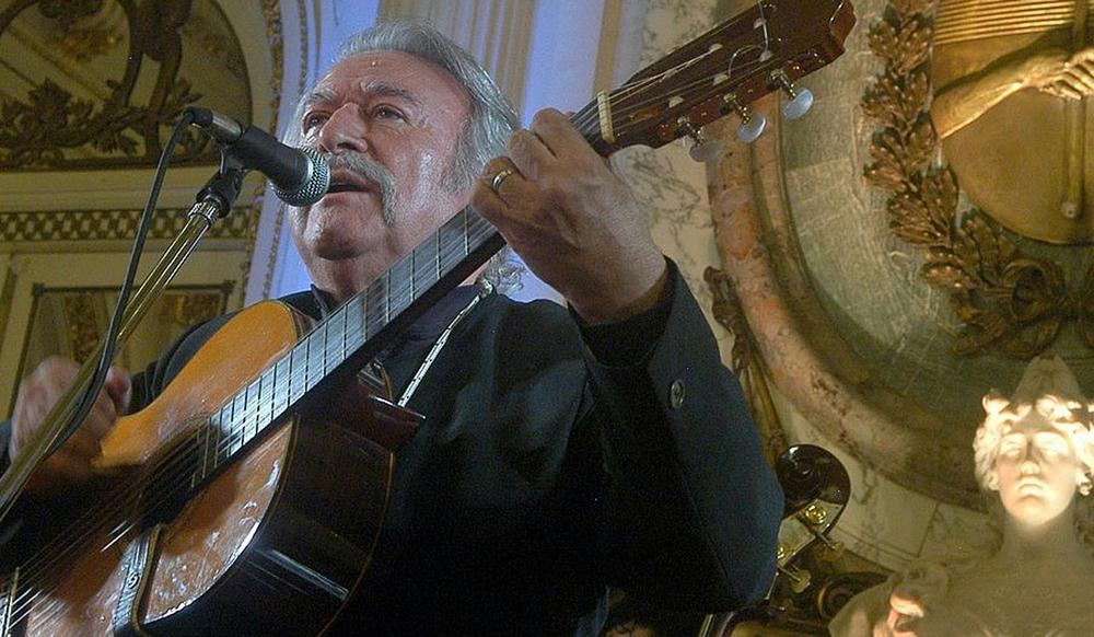 Cesar Isella