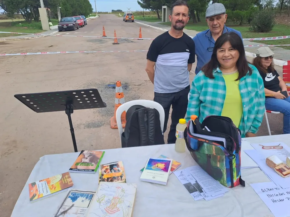 b27da6e6-2c8d-407a-b669-ab9025ae2bf5