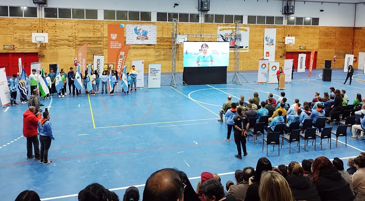 8ac15263-4849-4ec4-93b2-ac7622feb92f