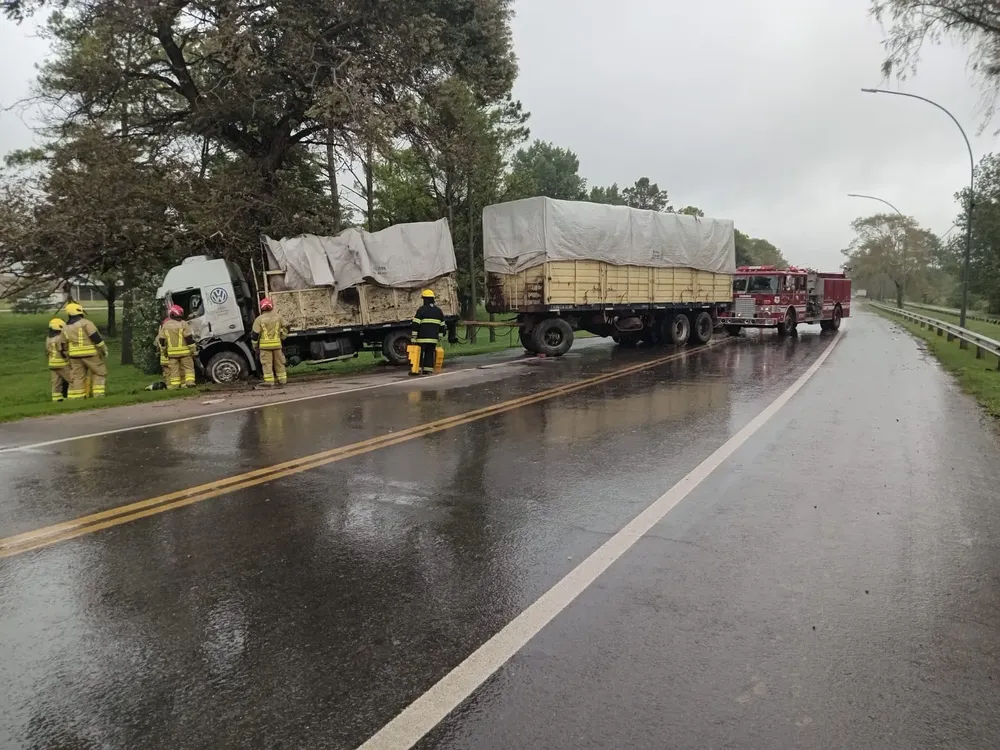 83d749b6-8ecd-4116-a9c1-307b5a866795