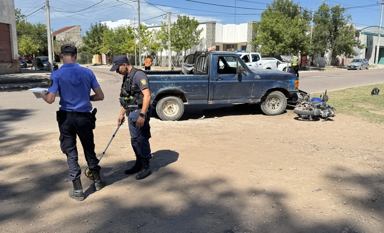 CHOQUE CAMIONETA MUNICIPAL 8 FILE