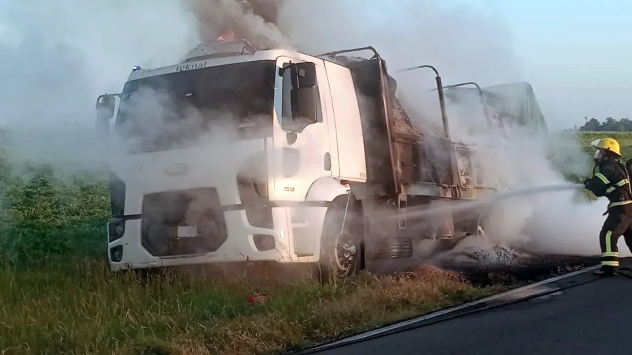 6c50b048-0d5b-423e-bd4b-9c70ede47c2d