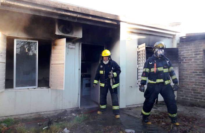INCENDIO POR CELULAR 1