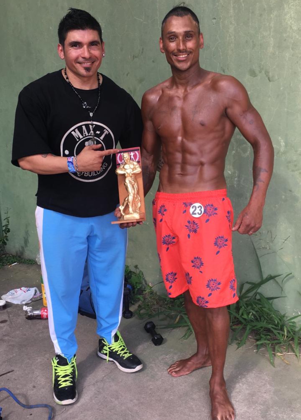 5211D83C-32C4-4186-8721-3F1DFFF210B8