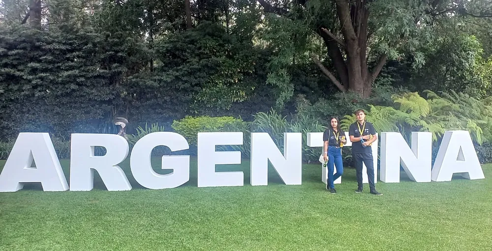 93a69970-d5b9-436f-b9a0-9cae59370efe