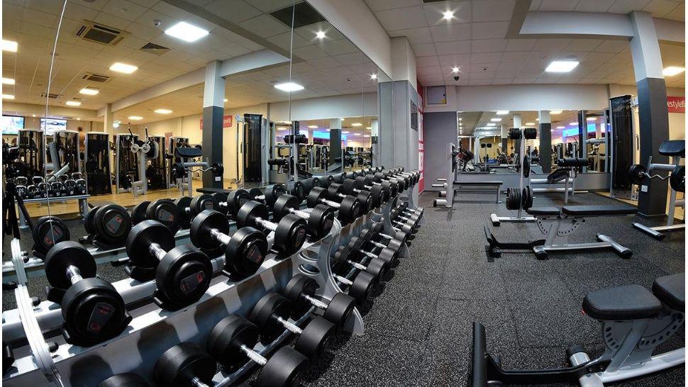 gym.jpg_966076397
