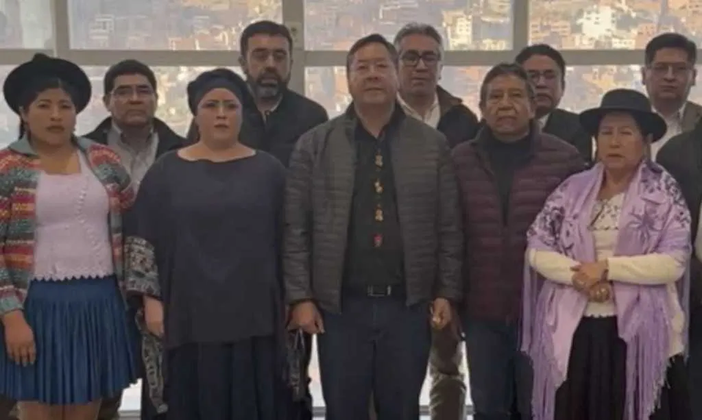 multimedia.normal.84fc6ca2f73d8034.THVpcyBBcmNlIHRyYXMgaW50ZW50byBkZSBnb2xwZSBfbm9ybWFsLndlYnA=