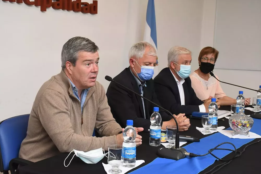 225329_resize-of-gus_7035