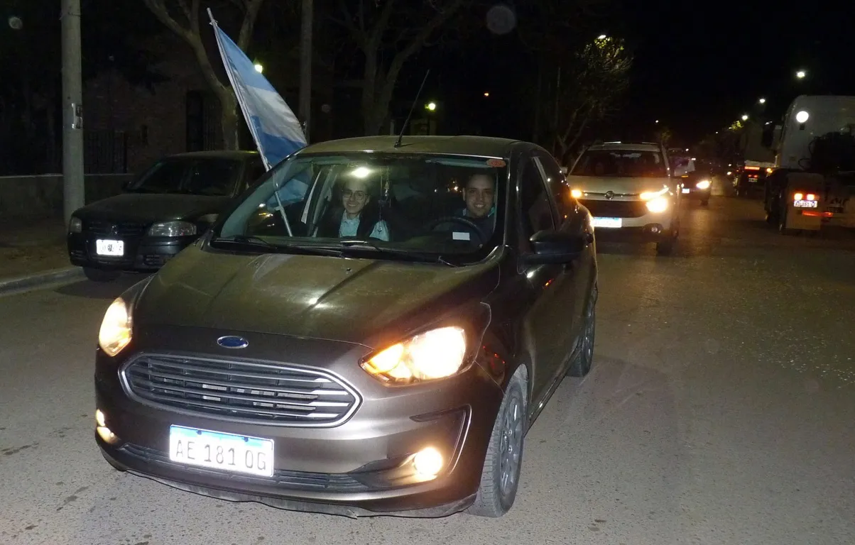 caravana argentina campeon 11 (FILEminimizer)