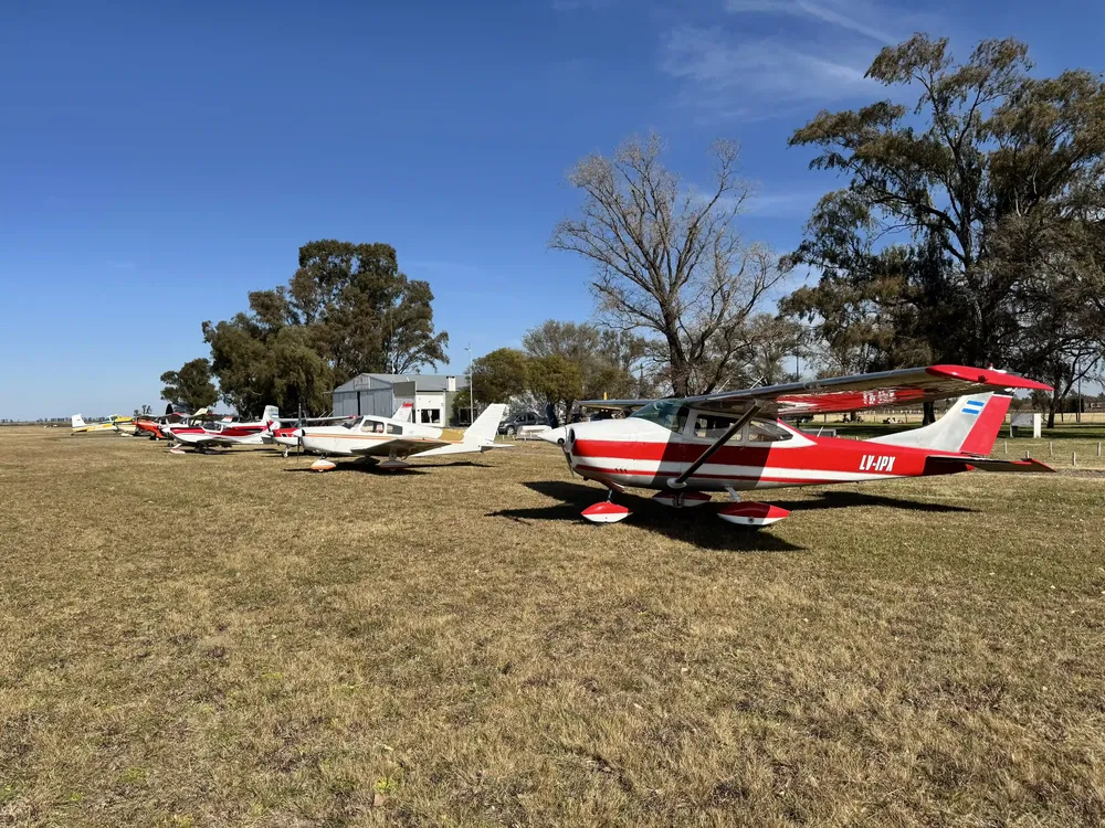 AEROCLUB ALVEAR ASADO 12C