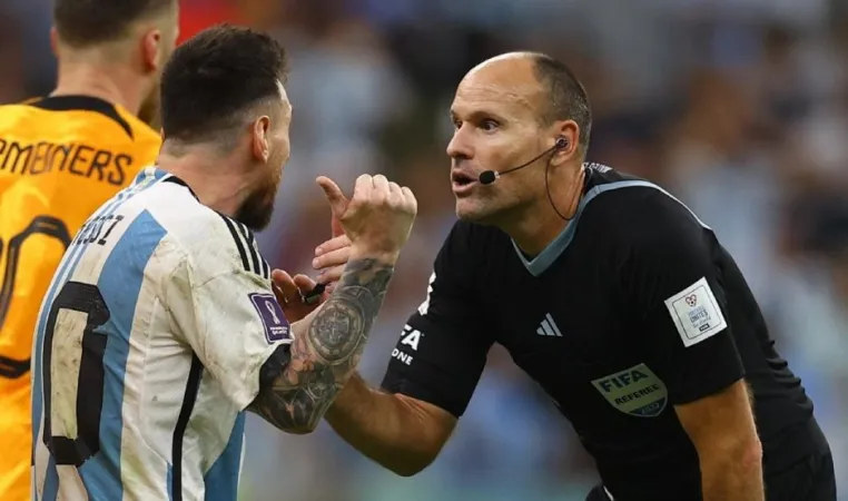 Messi arbitro