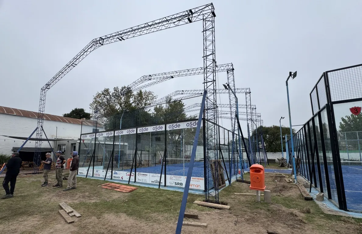 canchas padel techado 4 FILE