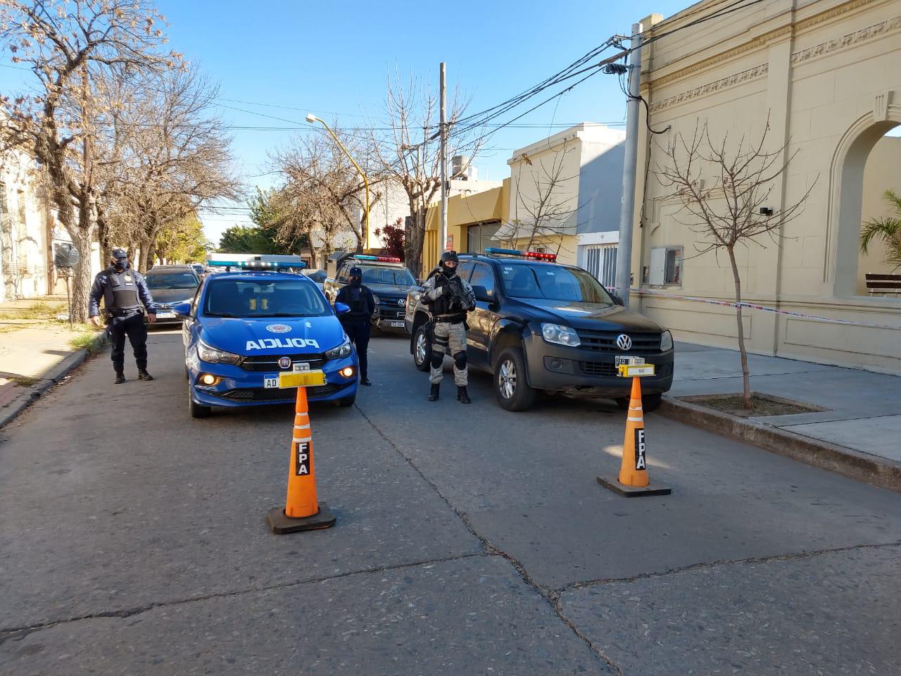 52d77d40-eb5f-4f37-aa43-18dc05c0646a