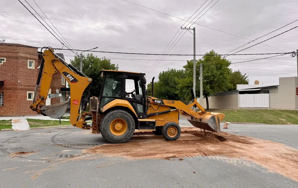 SANTA ROSA MAQUINA TRABAJANDO 1