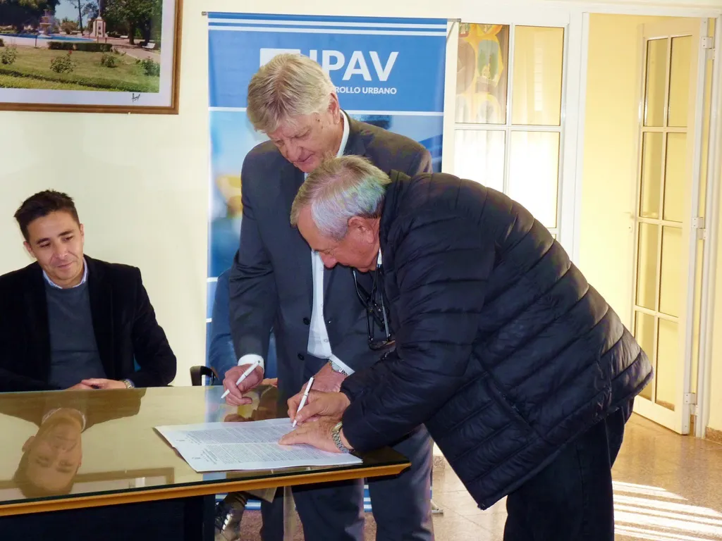 aa firma oscar canonero FILE