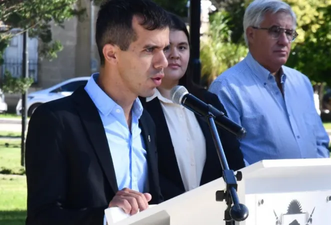 Juan Cruz Vega intendente de Ceballos