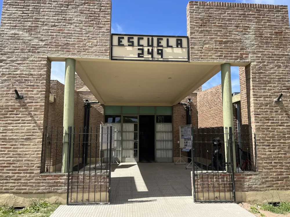 ESCUELA 249 (FILEminimizer)