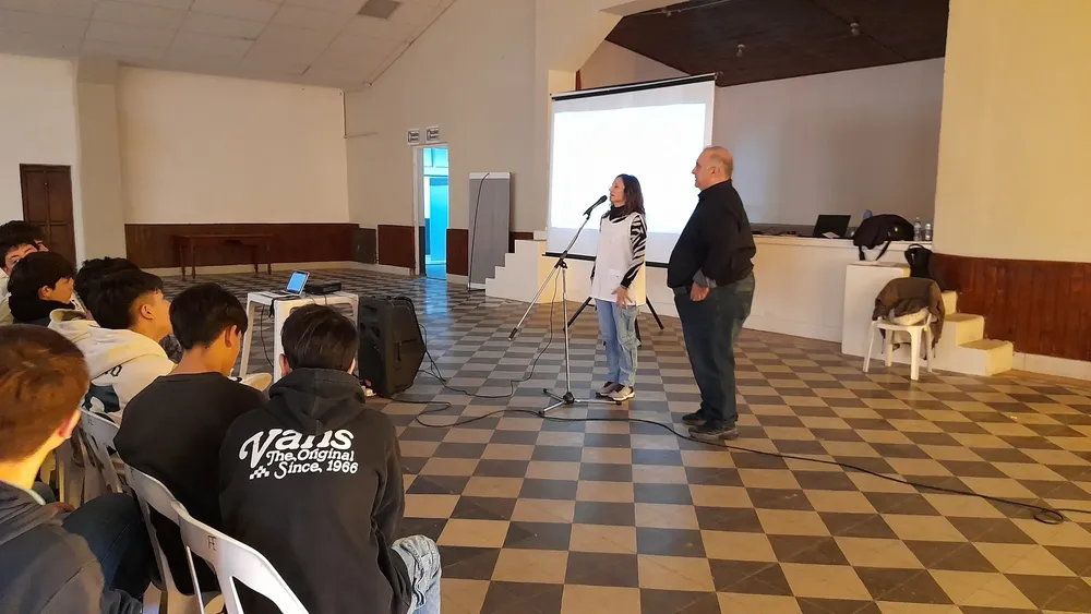 CHARLA DROGAS PARERA 4