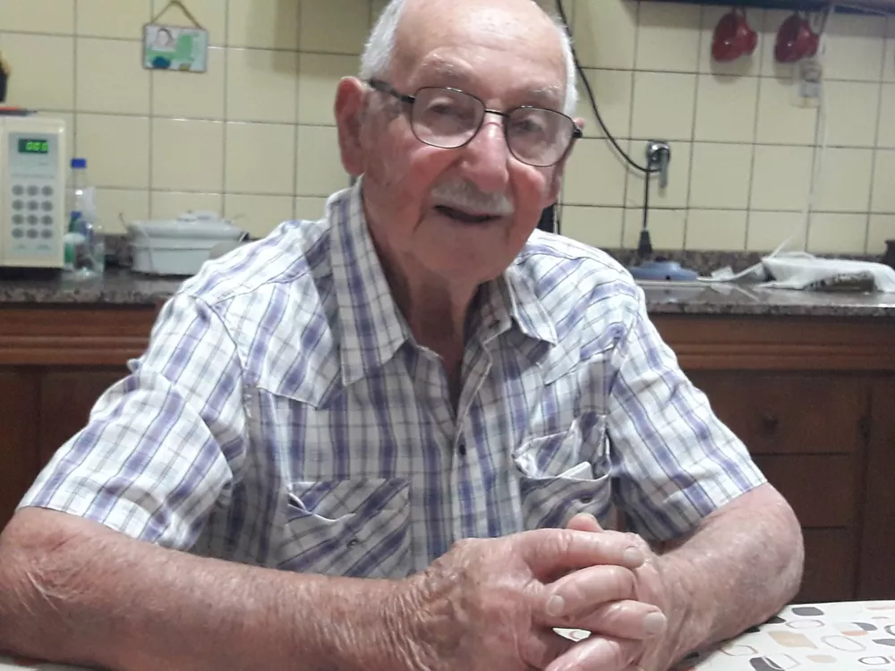 SOCIOS HONORARIOS AGUAS BUENAS 1
