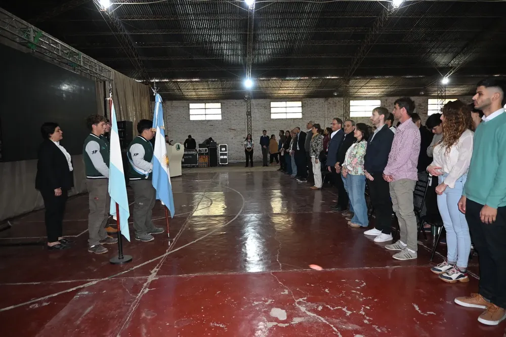 065e8620-9033-4bb1-89d1-335243efd3f1