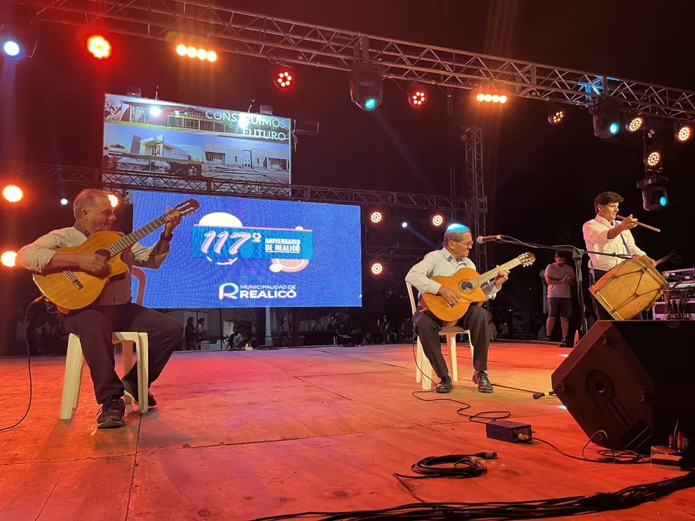 aniversario 2024 11 (FILEminimizer)