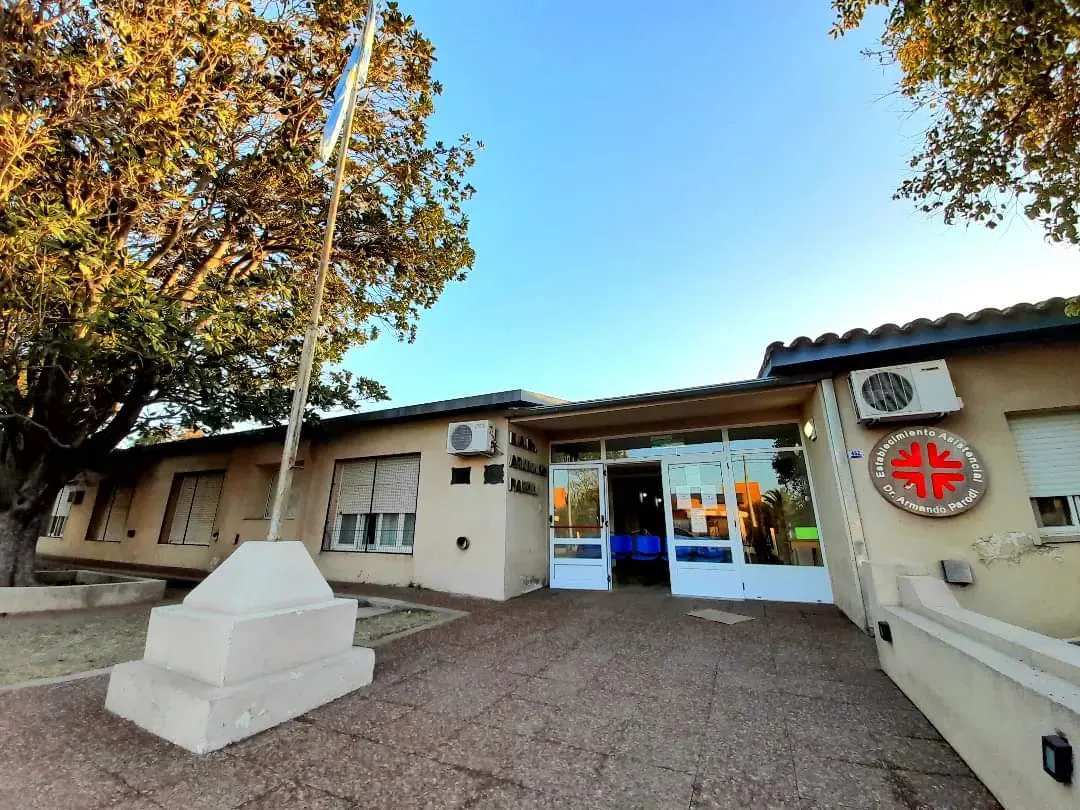 c79eb7de-3fc9-4332-a323-4d59b19cc640