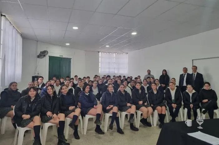 Educación + Justicia Alvear 1