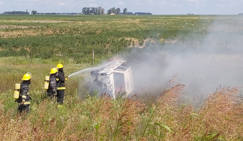 35e4895b-4085-4d44-96d3-21f5a03cf945