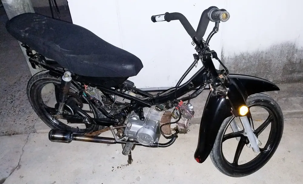 MOTO ROBADA COMBA 1