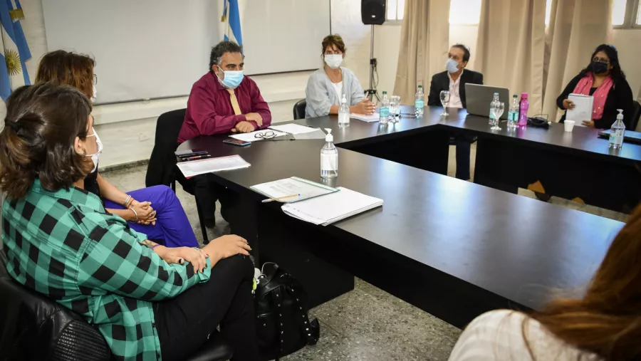 gobierno con los gremios docentes