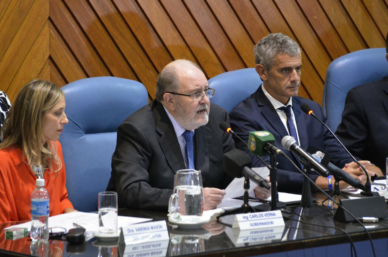 Verna en la legislatura