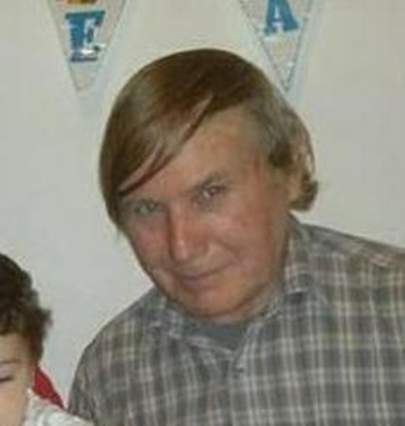 GOMEZ HOMBRE PERDIDO MACACHIN 2