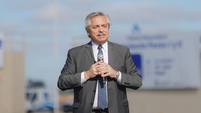 alberto fernandez agosto