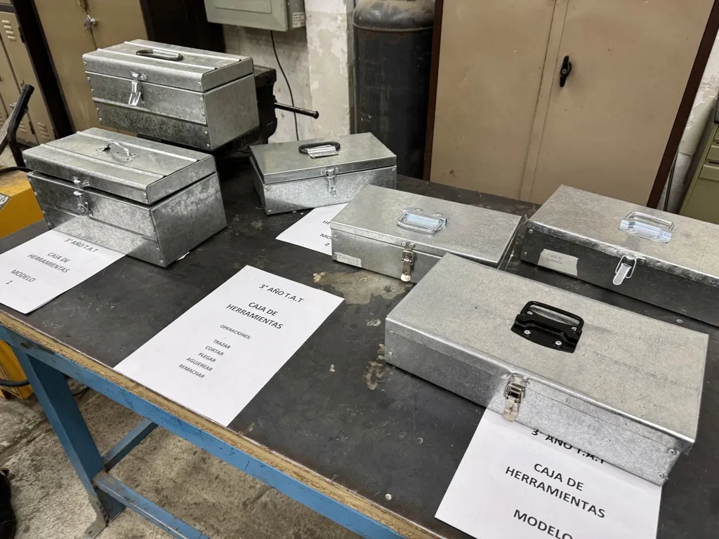 epet trabajos 2025 4 FILE