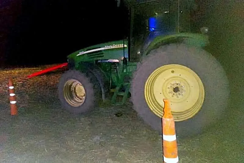 tractor piso trabajador