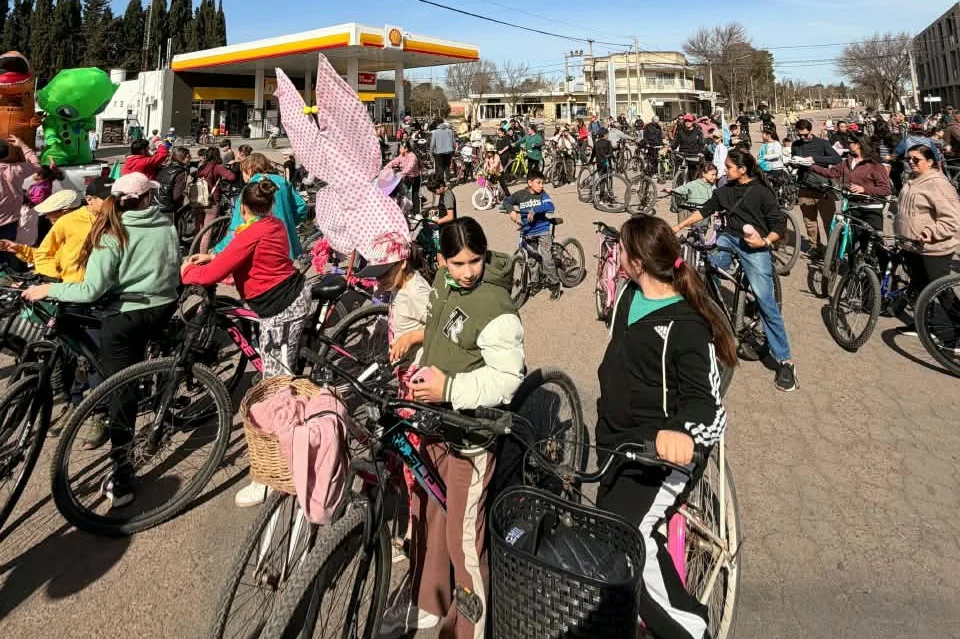 bicicleteada escuela 2222 dia dle niño 2026 2