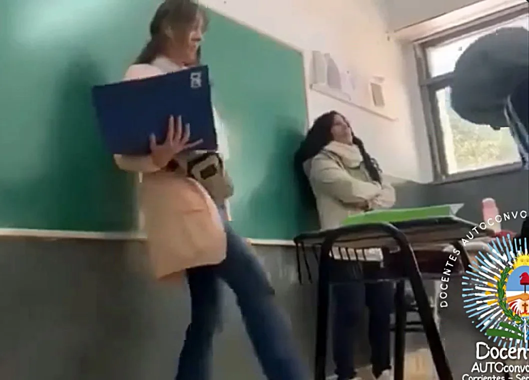 DIRECTORA RETO