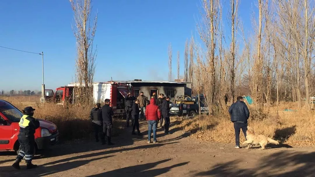 casa quemada nena muerta