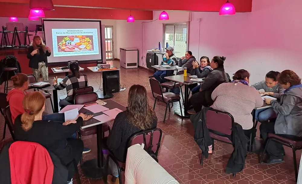 49dc26b5-1355-46b5-aae9-4caf34be07d4