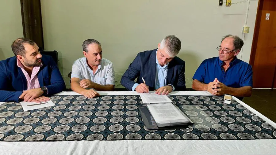 Fibra optica Embajador
